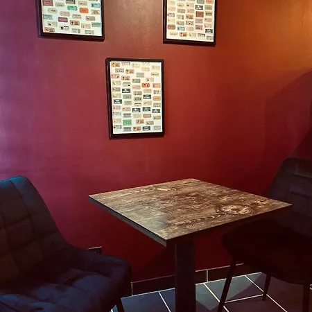 Maison Avec Salle Cinéma Privée Berlaimont