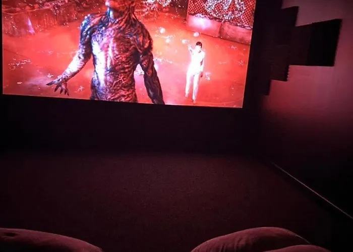 Maison Avec Salle Cinema Privee *